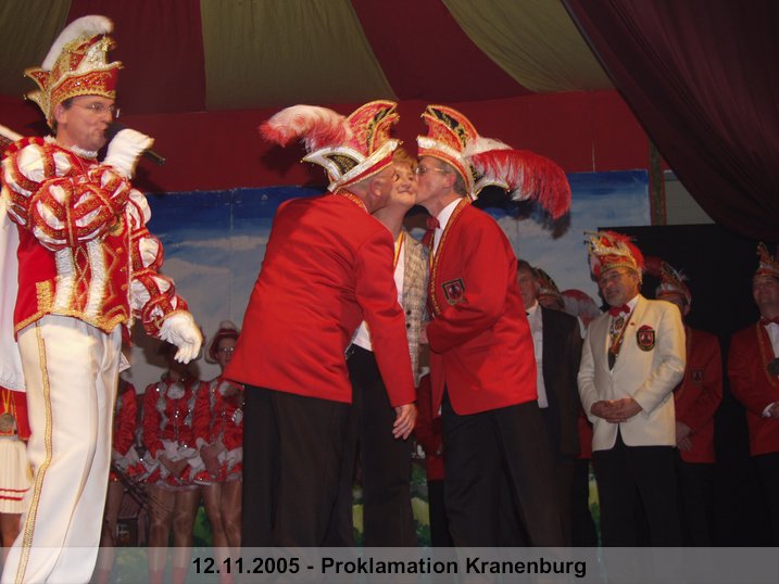 082.jpg