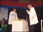 033.jpg